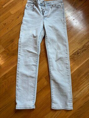 Wedgie Straight Stretch Jean
